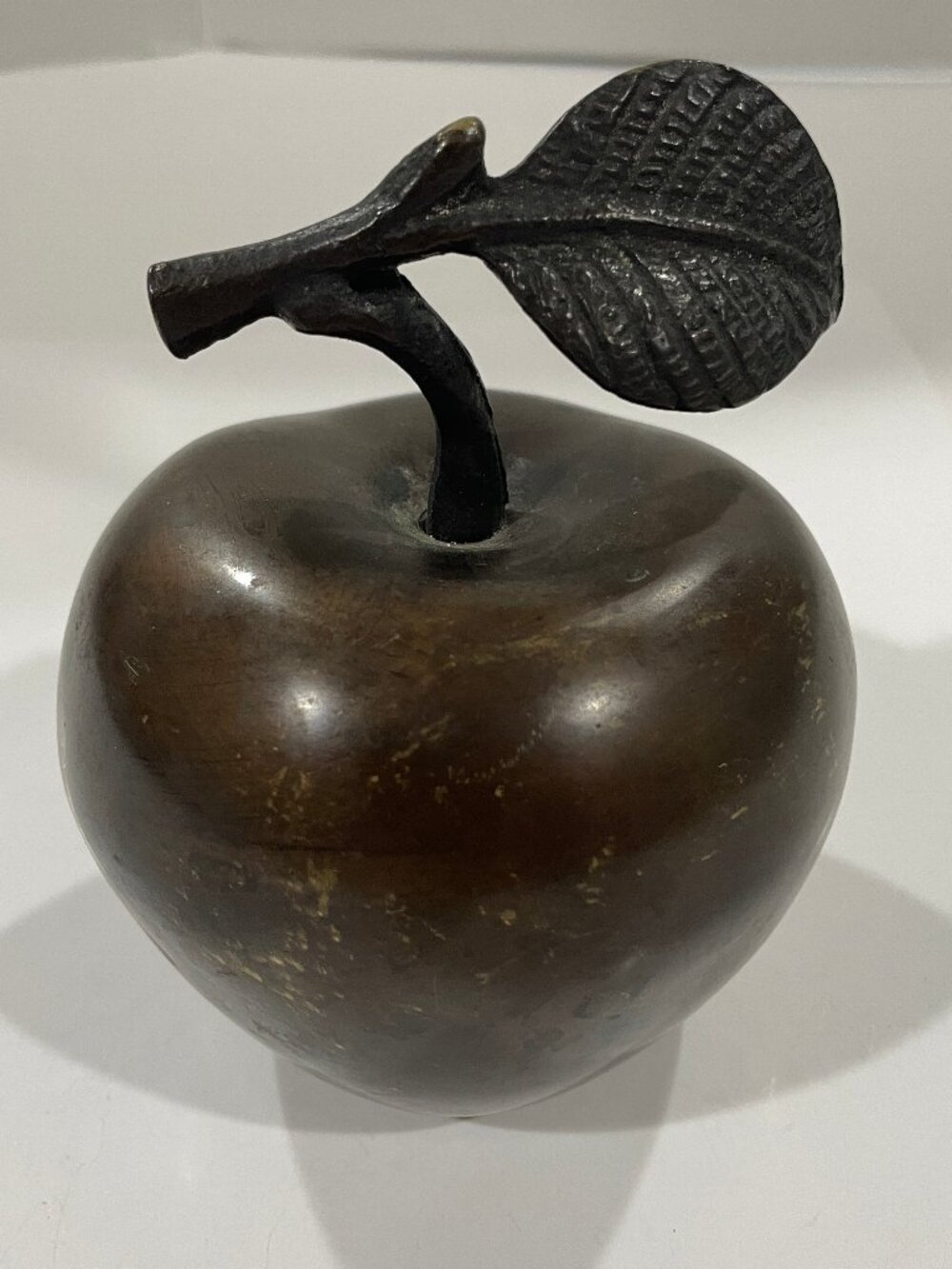 Bronzed Apple Shaped Paperweight Approx 4.5" Tall 4" Wide Weighs 1 Lb 13.4 Oz